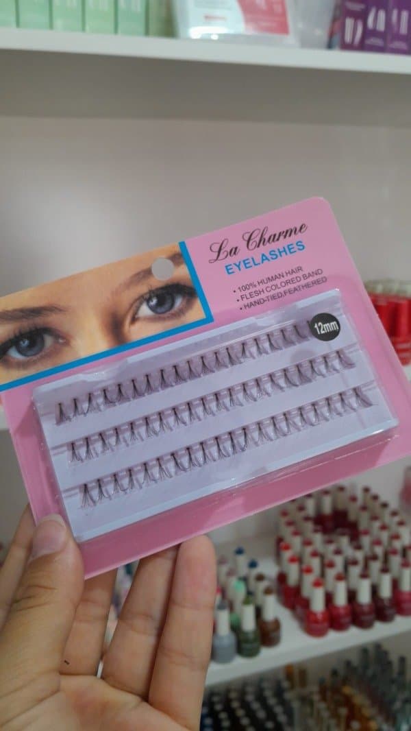Pestañas en grupo 12mm