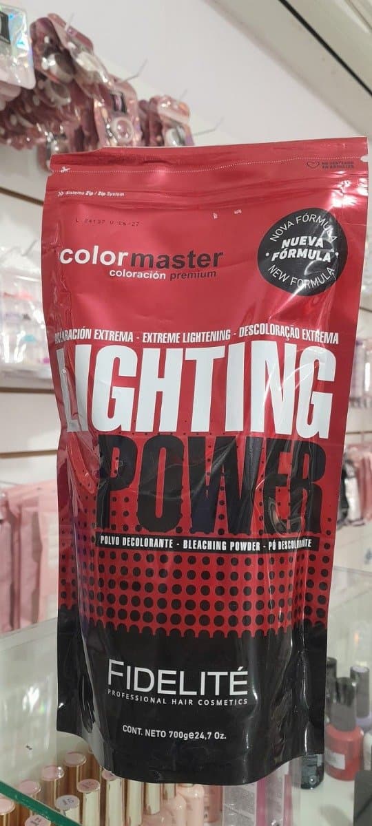 Polvo decolorante color máster 700grs
