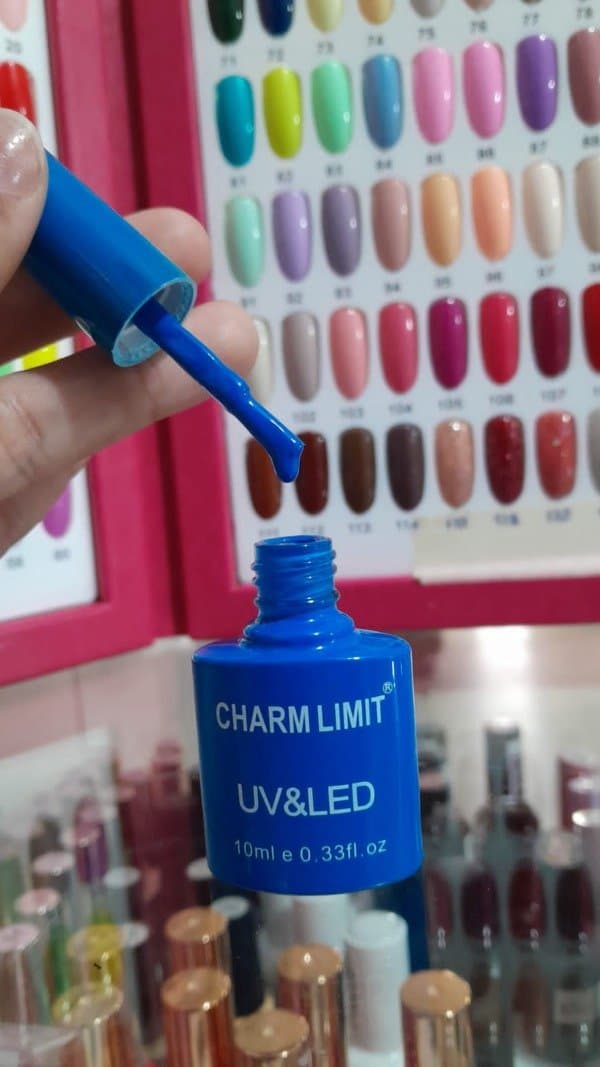 Esmalte charm limit colección 01 tono 61