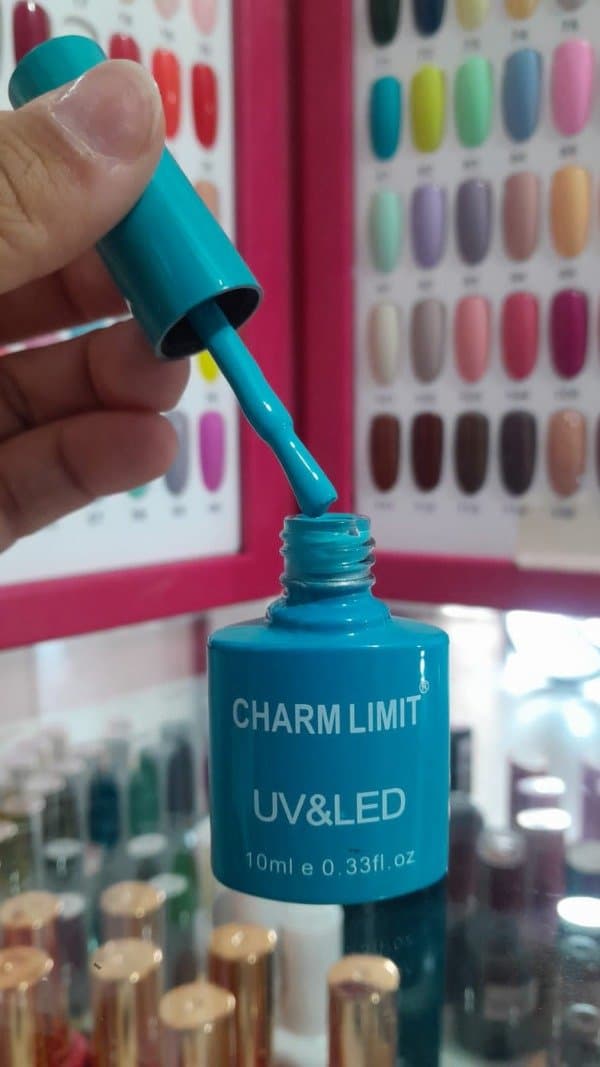 Esmalte charm limit colección 01 tono 81