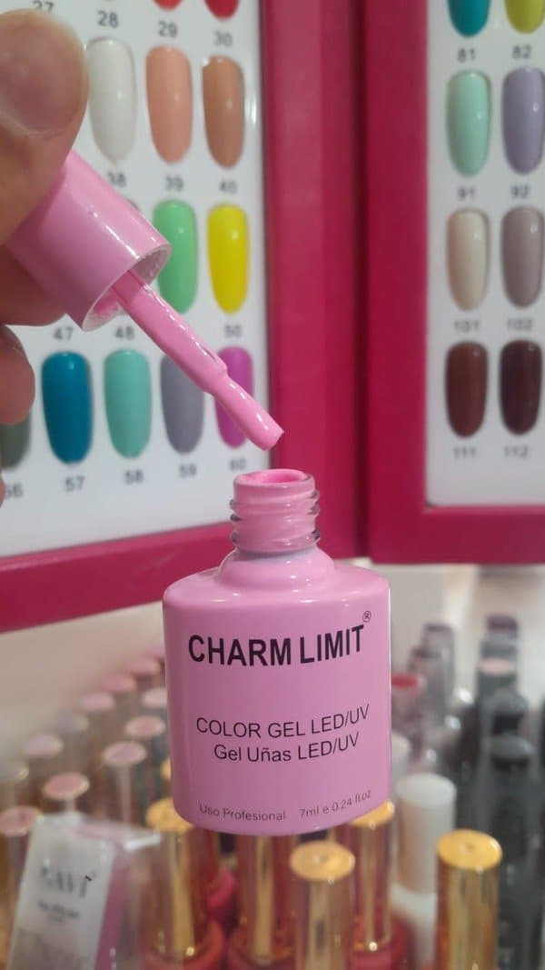 Esmalte charm limit colección 01 tono 85