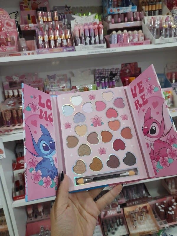Paleta de sombras Stich y Angel forma de libro