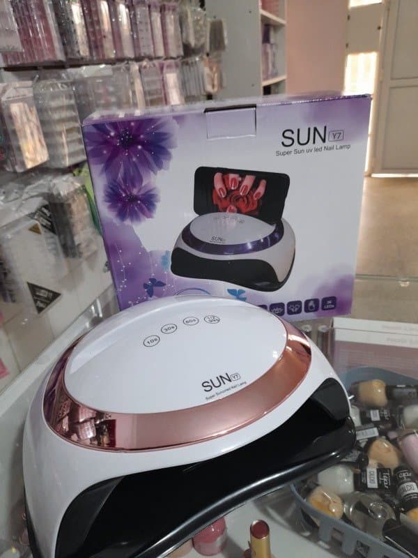 Cabina SUN - apoya celular. 36 Led. 168 W.
