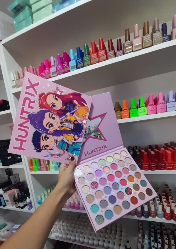 Paleta de sombras LAS GUERRERAS K-POP