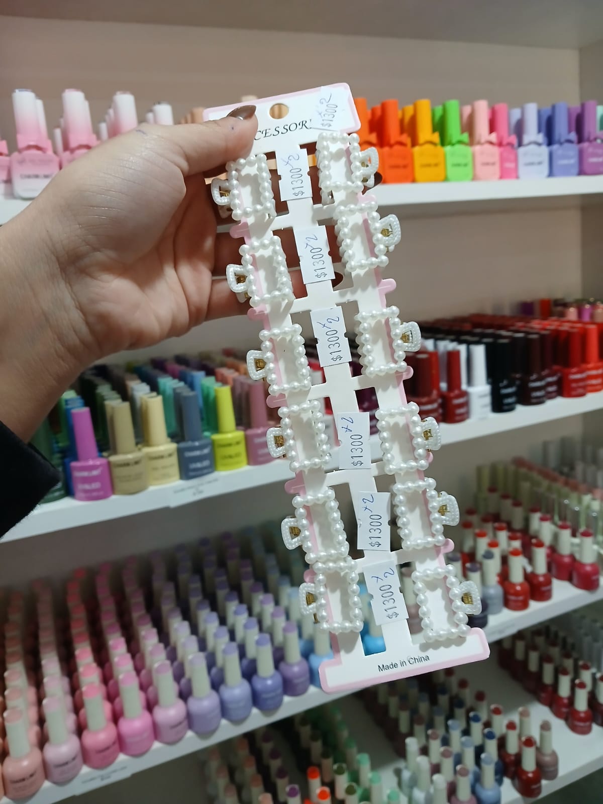 Mini broches perlados blancos x2 unidades